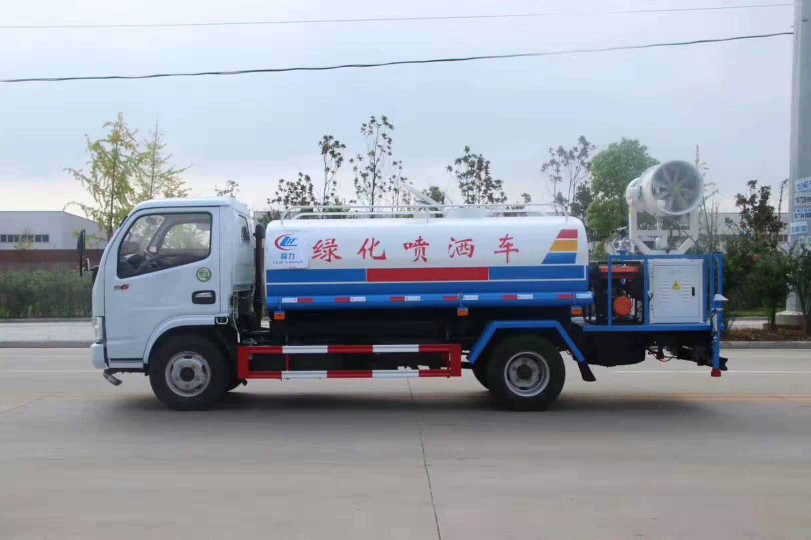 尊龙凯时威牌东风5方雾炮洒水车