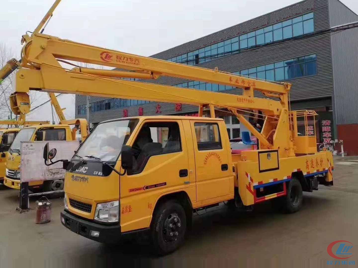 尊龙凯时江铃16米高空作业车高清图